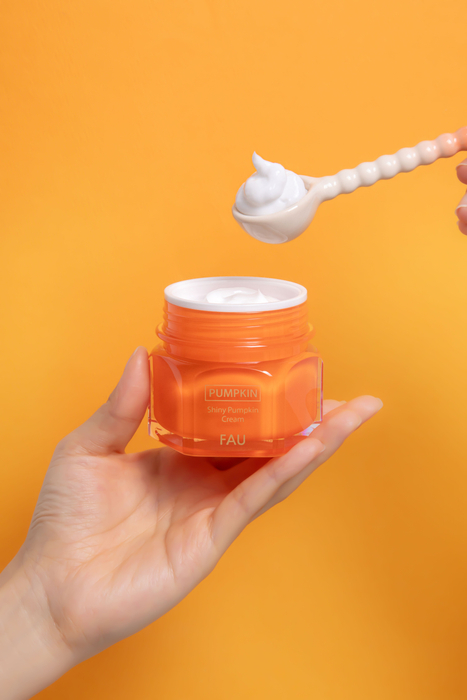 FAU Shiny Pumpkin Cream | Intensywnie regenerujący krem z ekstraktem z dyni |100g