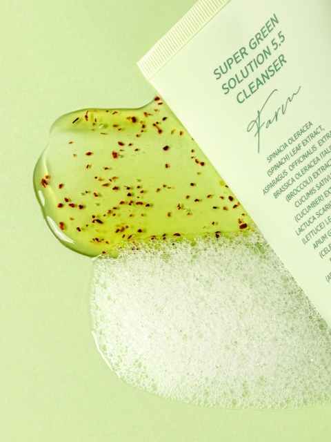 Vella Super Green Solution 5.5. Cleanser | 150 ml